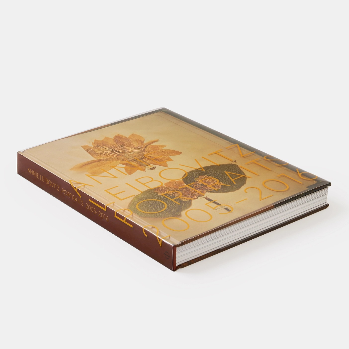 洋書 Annie Leibovitz: Portraits 2005-2016 Amazon.co.jp: Annie Leibovitz : Portraits 2005-2016 : 本