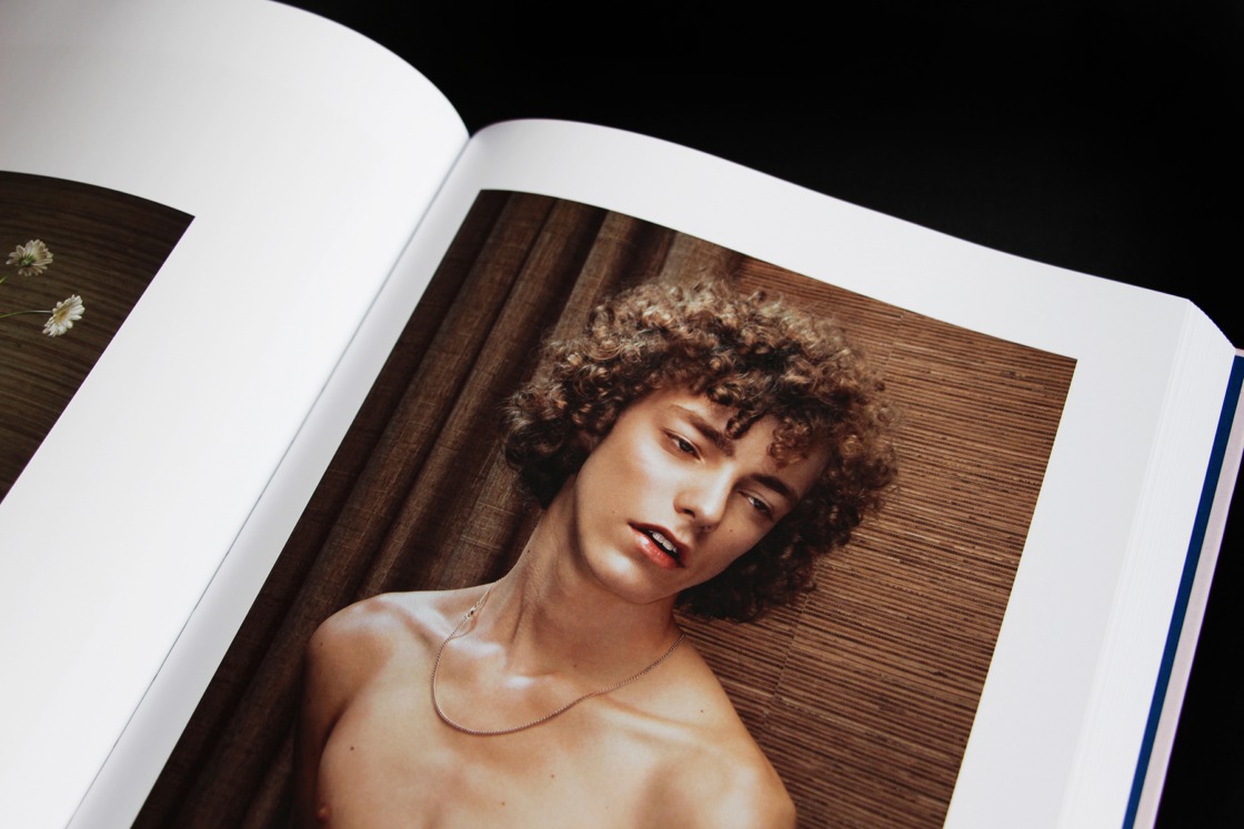 I AM - Erwin Olaf | Coffee Table Book