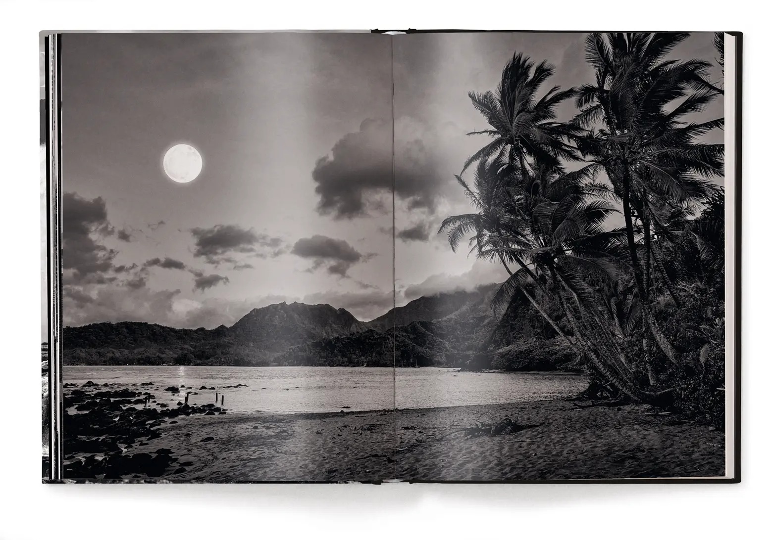 Hawaii by Olaf Heine | The Finest Coffee Table Books