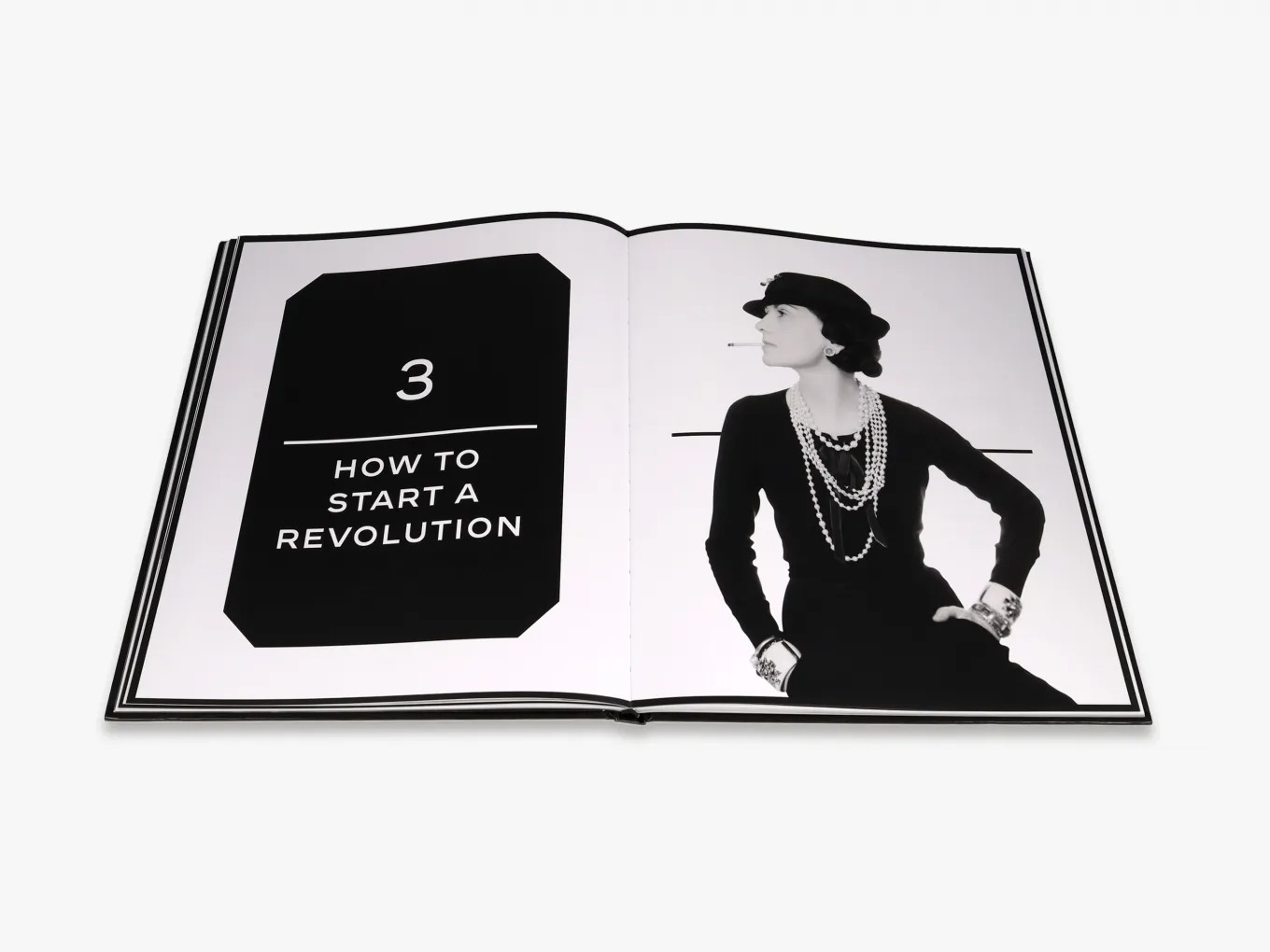 シャネルCHANEL No5 BOOKブックレット Chanel No. 5: Story of a Perfume: Dreyfus, Pauline: 9781419750274