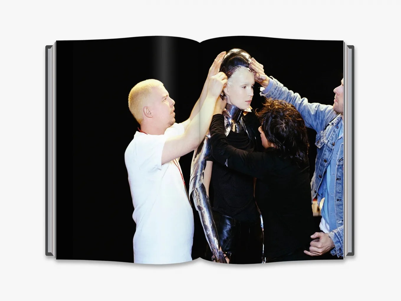 Buy Alexander McQueen Unseen | Fashion Books?
