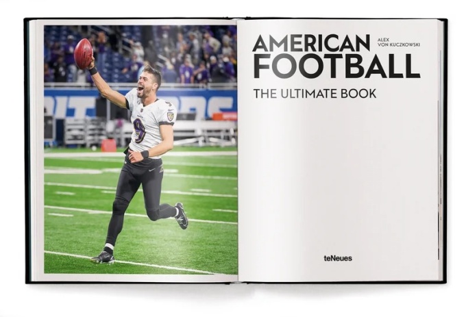 American Football - The Ultimate Book