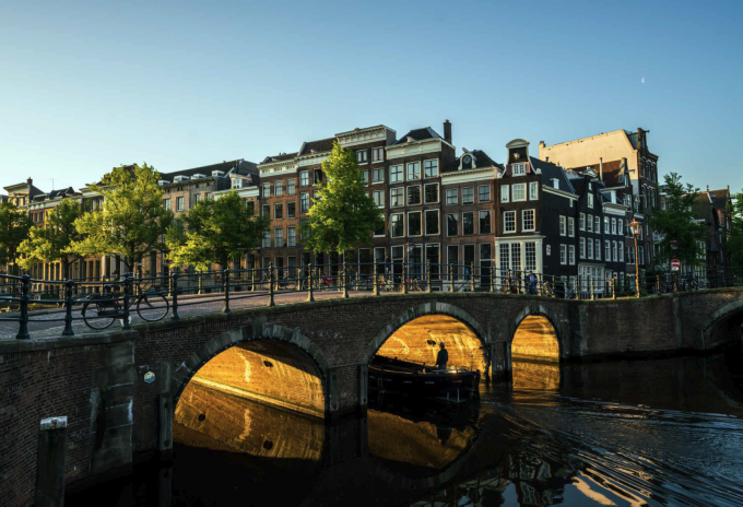 amsterdam-cris-toala-olivares-book7 Amsterdam, Cris Toala Olivares (limited edition)