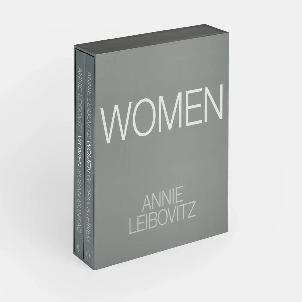 The Love of Two Women フォトブック Annie Leibovitz: Women | Coffee table book with photography