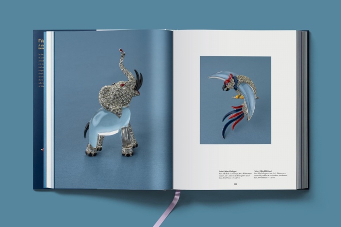 costume-jewelry-taschen10 Costume Jewelry