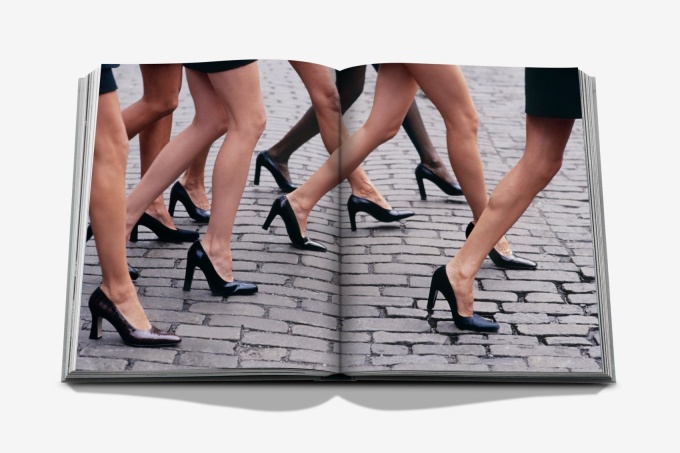 fashionphile-the-book-of-iconic-shoes3 Fashionpile: The Book of Iconic Shoes