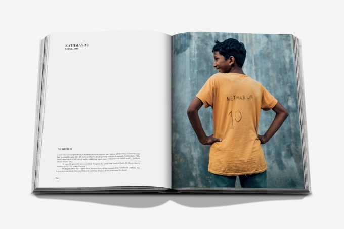 football-roots-the-spirit-of-the-game-assouline6 Football Roots: The Spirit of the Game