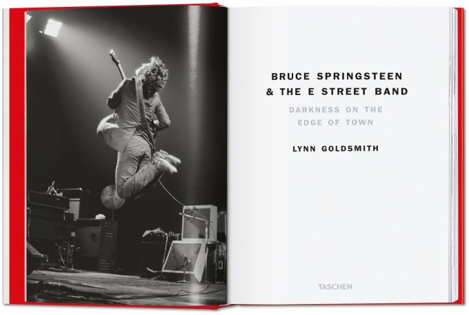 lynn-goldsmith-bruce-springsteen-and-the-e-street-band1 Lynn Goldsmith. Bruce Springsteen & The E Street Band