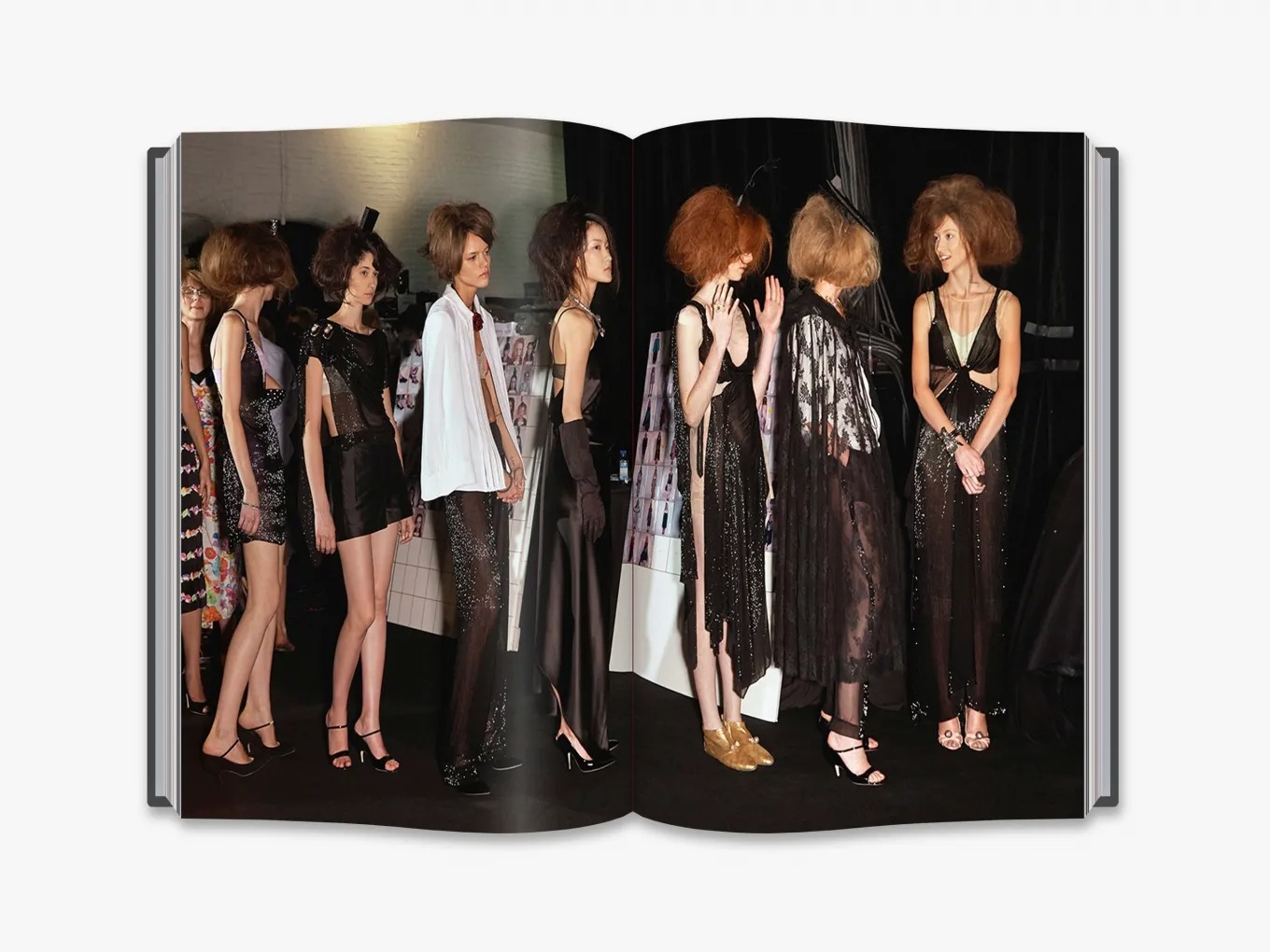 アート・デザイン・音楽 Marc Jacobs Unseen Amazon | Marc Jacobs: Unseen | Fairer, Robert, Webb, Iain R