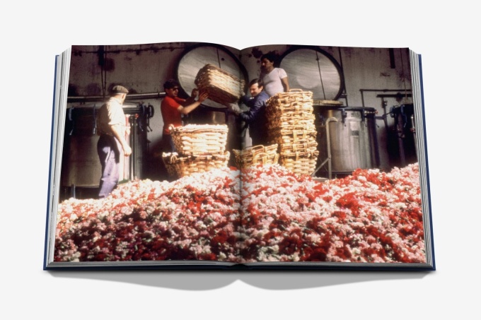 robertet-9781649805591-assouline10 Robertet: From Seed to Scent