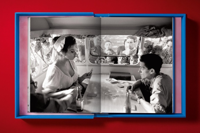 sophia-by-eisenstaedt-taschen14 Sophia by Eisenstaedt