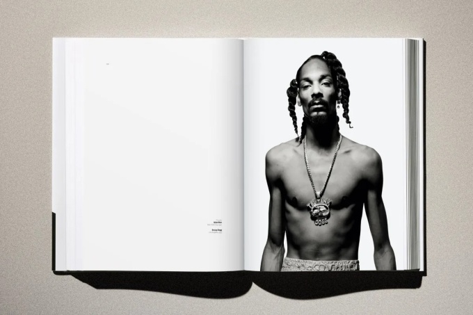 taschen-albert-watson-kaos19 Albert Watson: KAOS