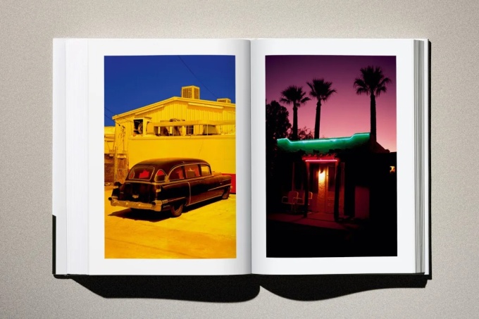 taschen-albert-watson-kaos25 Albert Watson: KAOS