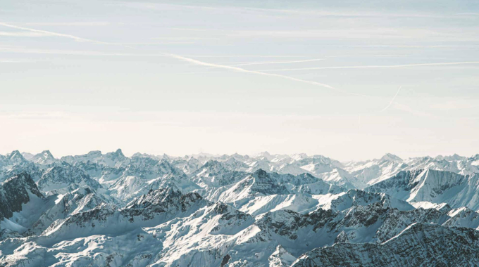 the-art-of-skiing-iconic-slopes7 The Art of Skiing